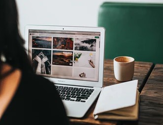 Harapan Indah Aplikasi CRM (Customer Relationship Management)